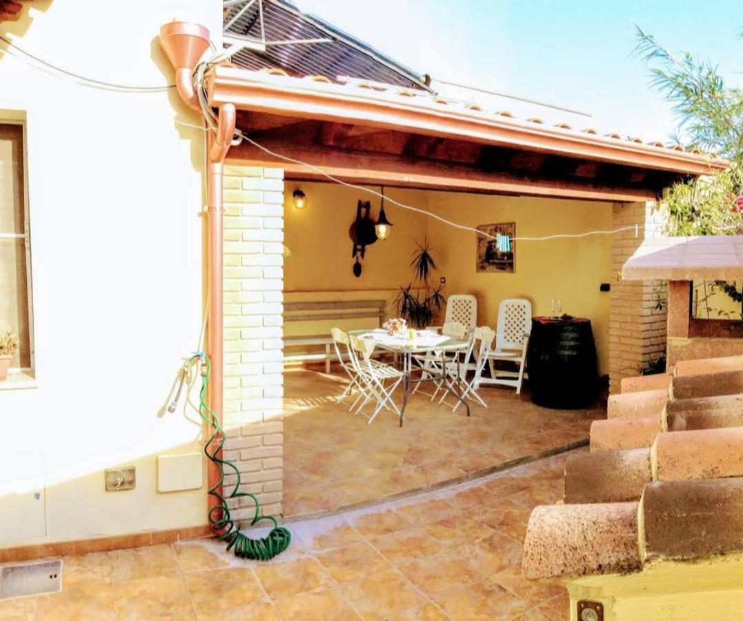 B&B Su Frori Arrubiu Teulada Eksteriør bilde
